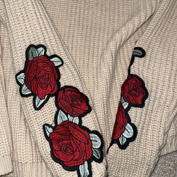 Embroidered sweater - Picture 2 of 2